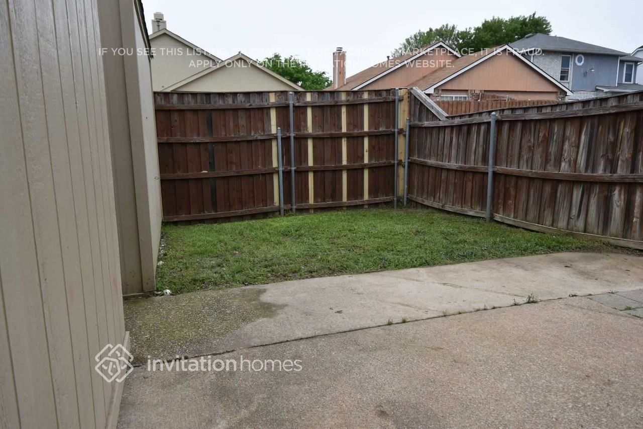 4327 Allegro Ln - Photo 2 of 3