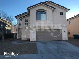 featured image of 7404 Fencerow St