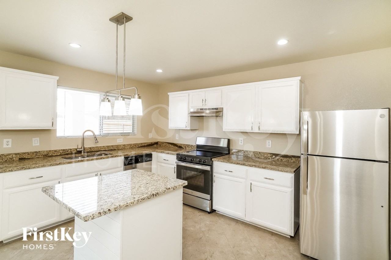 3947 Key West Way - Photo 7 of 15