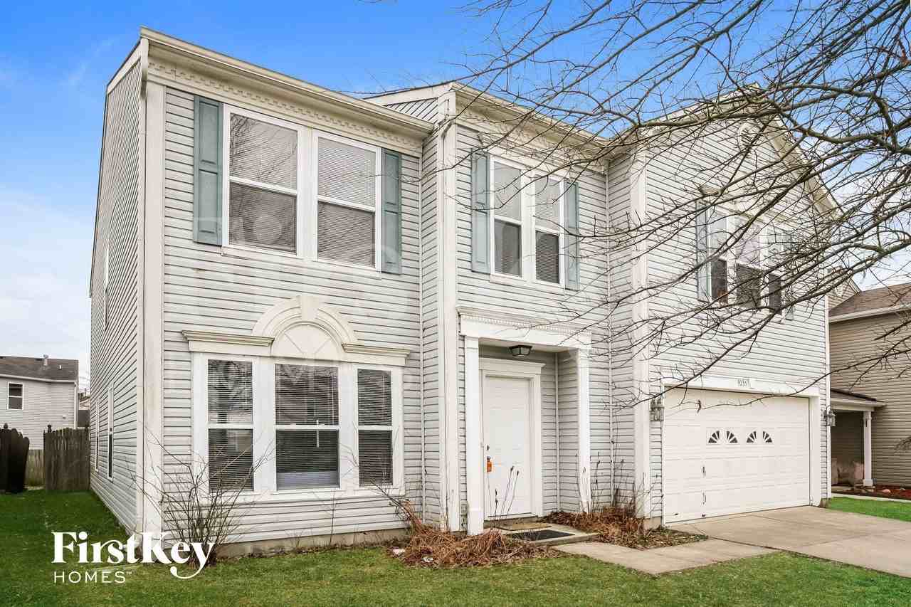 9235 W Rising Sun Dr - Photo 2 of 15