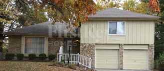 8802 W 95th Ter - Photo 1 of 1