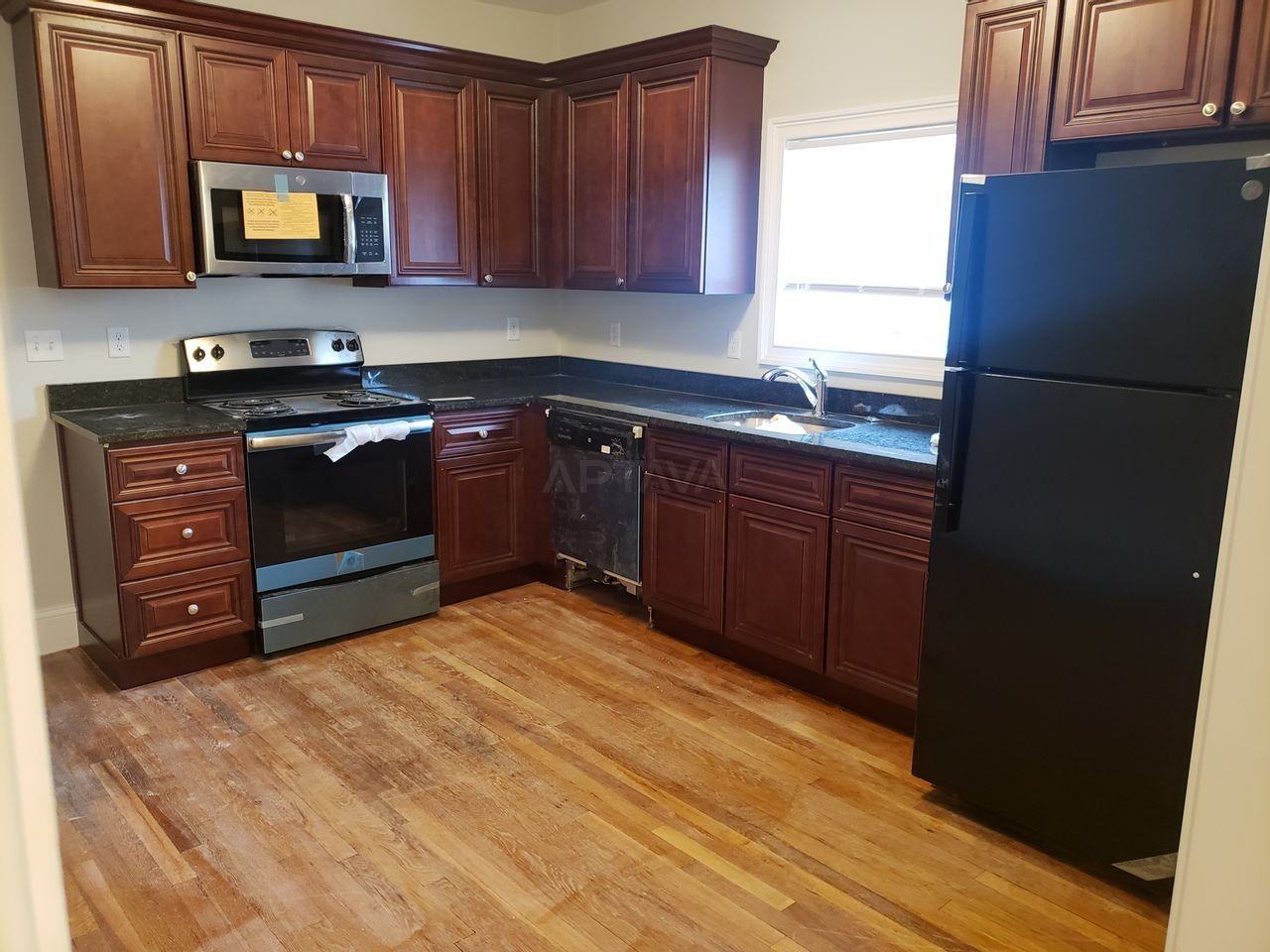80 Grant St #1 - Photo 6 of 9