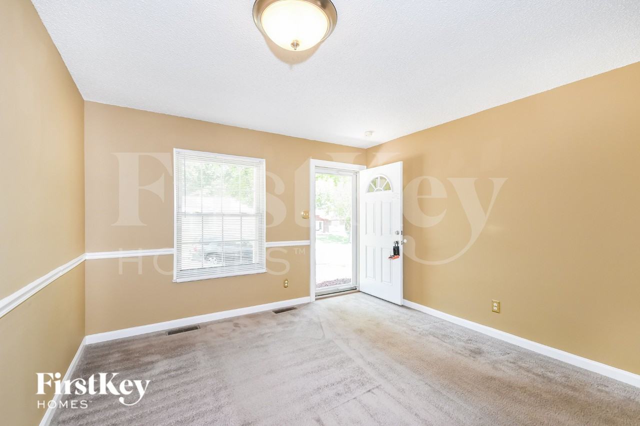 6780 Lesli Mari Ct - Photo 3 of 16