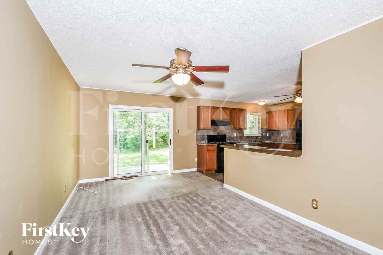 6780 Lesli Mari Ct - Photo 5 of 16