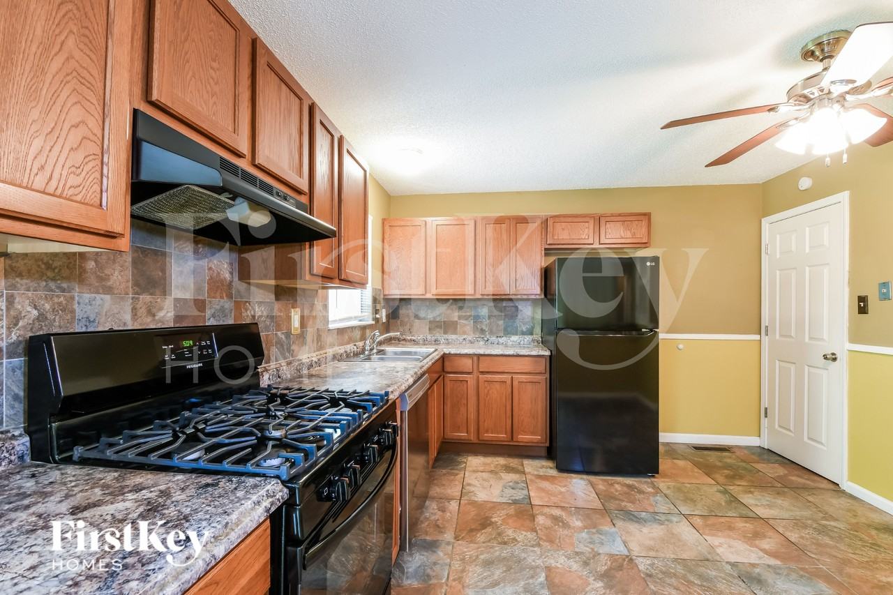 6780 Lesli Mari Ct - Photo 6 of 16