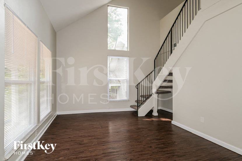 455 Down Hill Dr - Photo 3 of 19