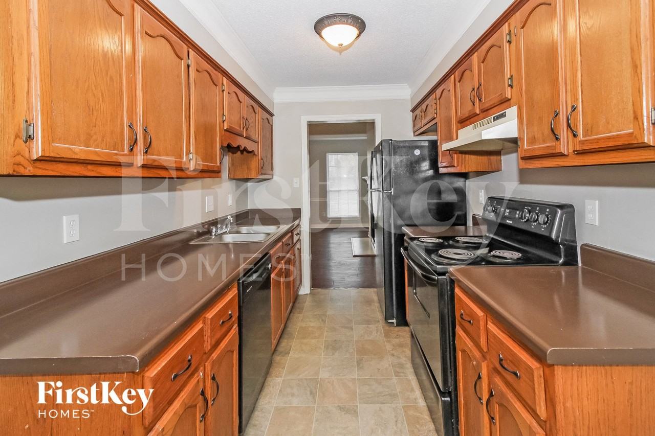 4210 Meadow Valley Dr E - Photo 6 of 15