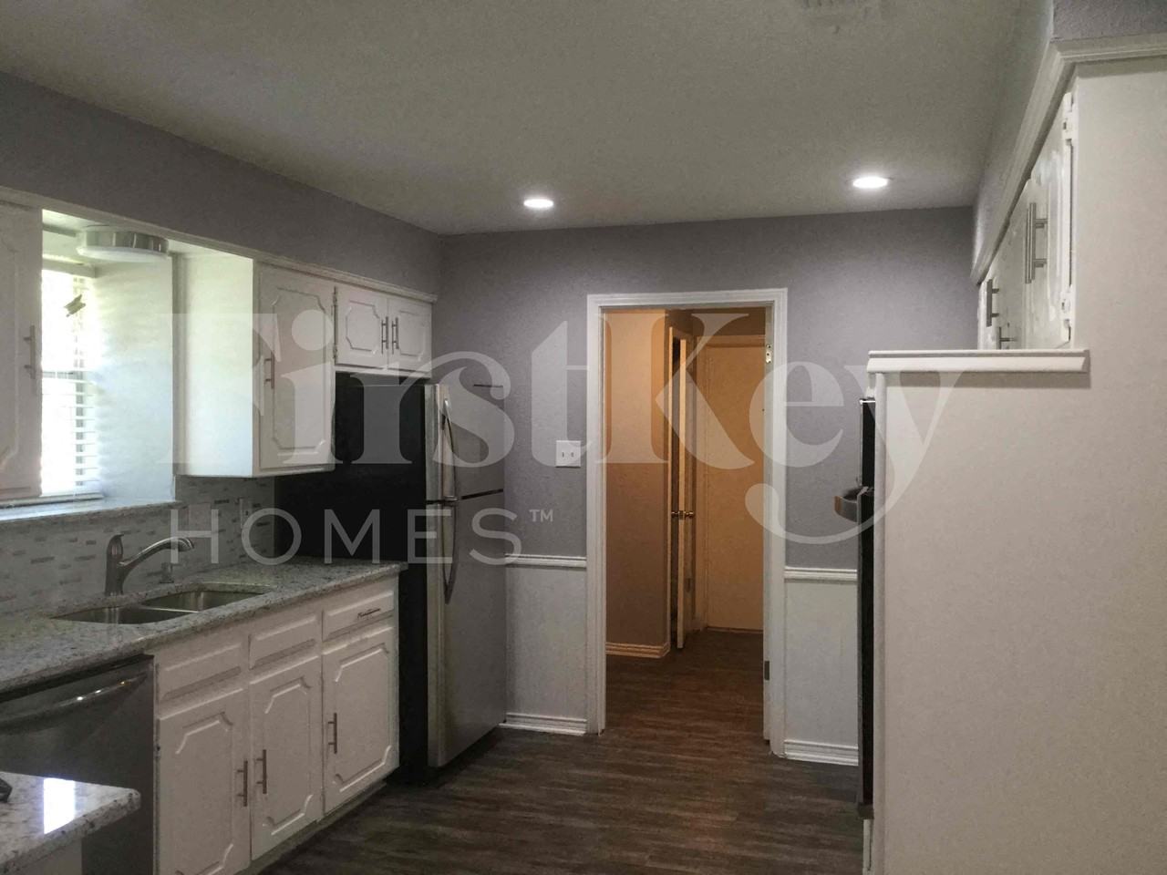 419 Buckingham Pl - Photo 5 of 22