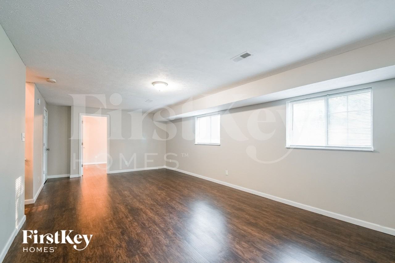 3704 Rock Maple Dr - Photo 3 of 15