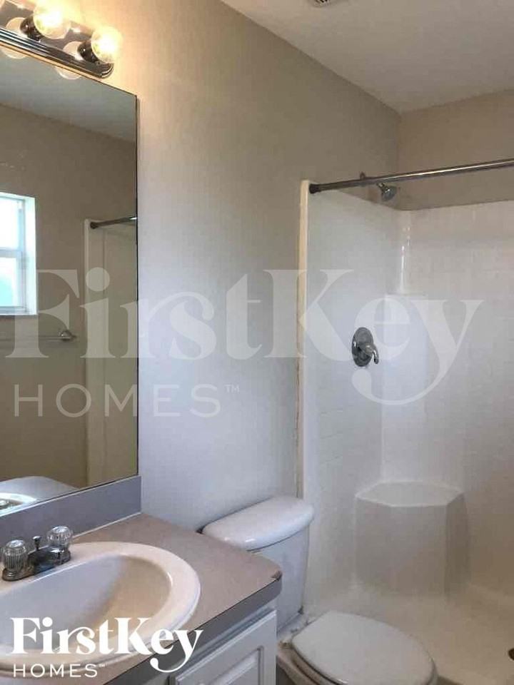 3600 19th St Sw - Photo 6 of 9