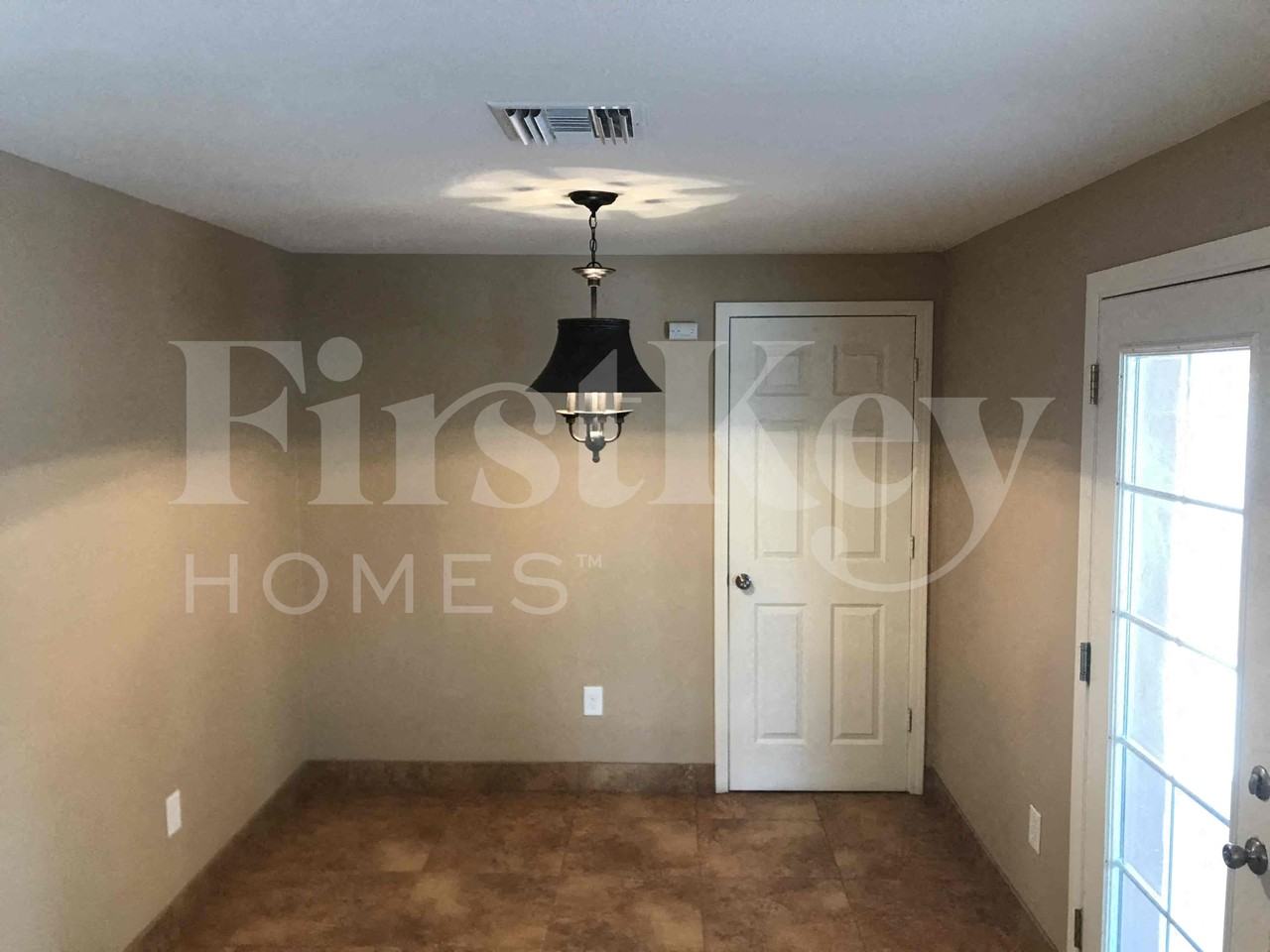 3550 E Thunderbird Rd - Photo 4 of 20