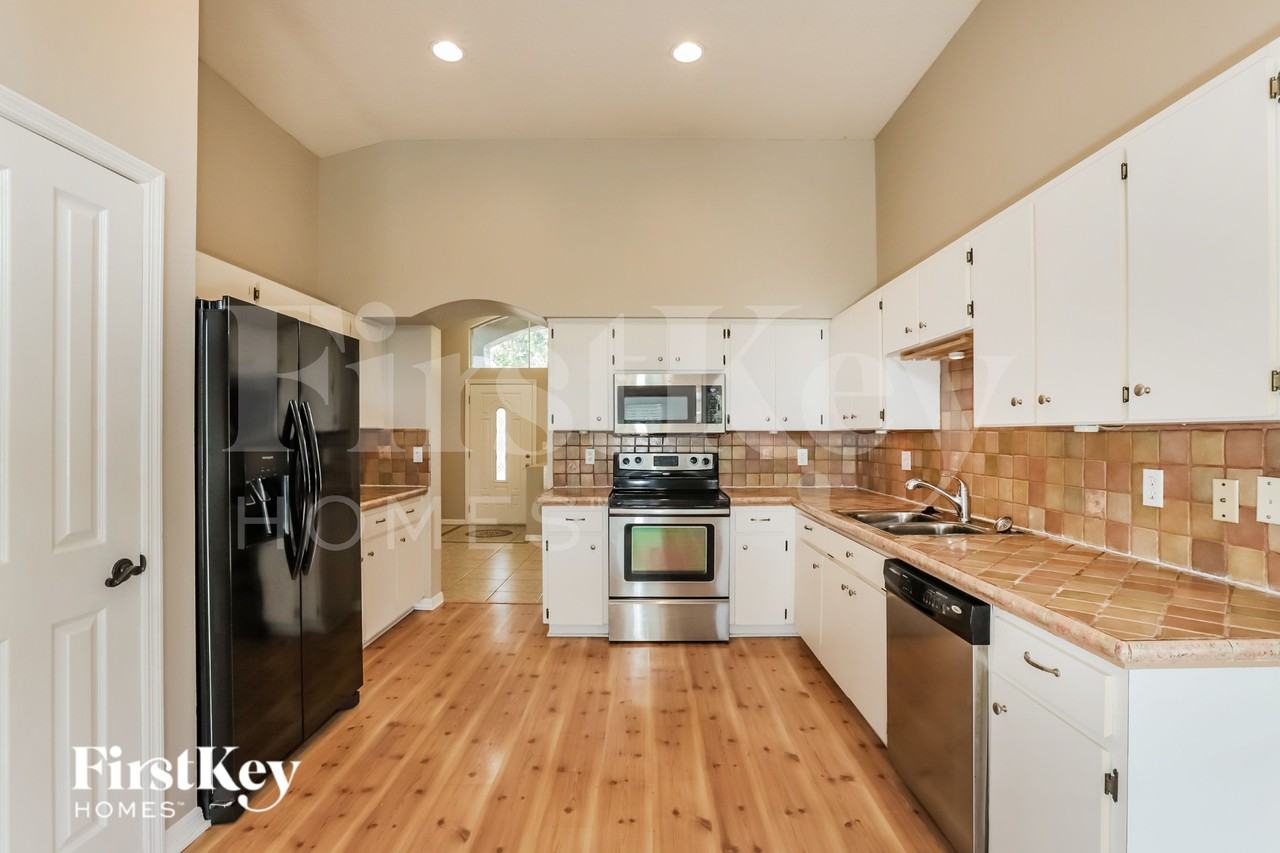 2202 Cattleman Dr - Photo 6 of 16