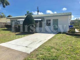 1640 Ne 32nd Pl - Photo 1 of 1