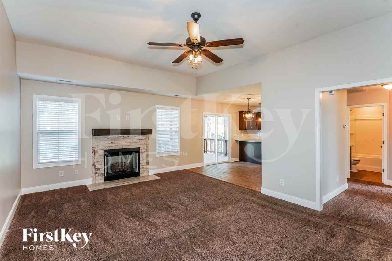 1883 Red Fox Trl - Photo 3 of 16