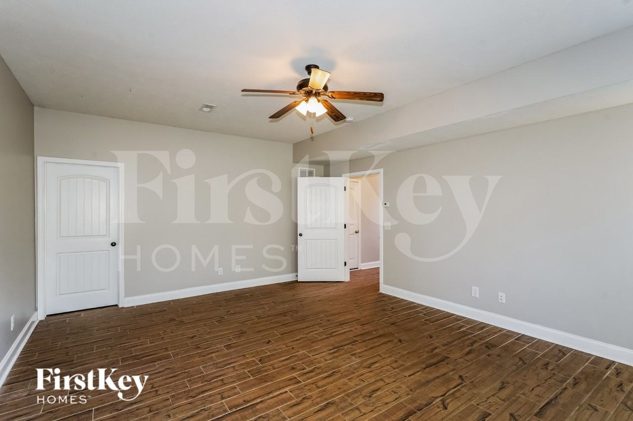 1883 Red Fox Trl - Photo 6 of 16