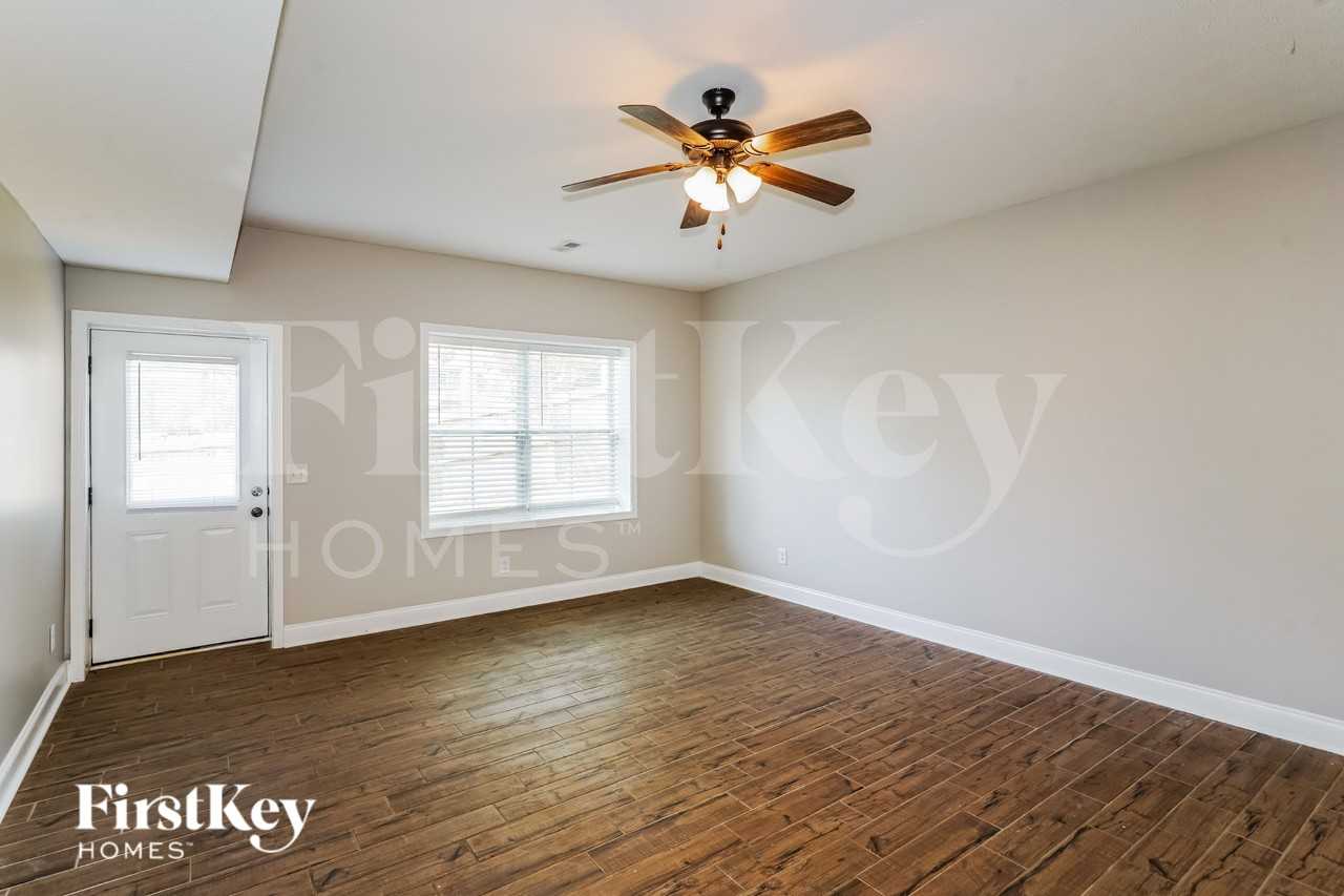 1883 Red Fox Trl - Photo 7 of 16