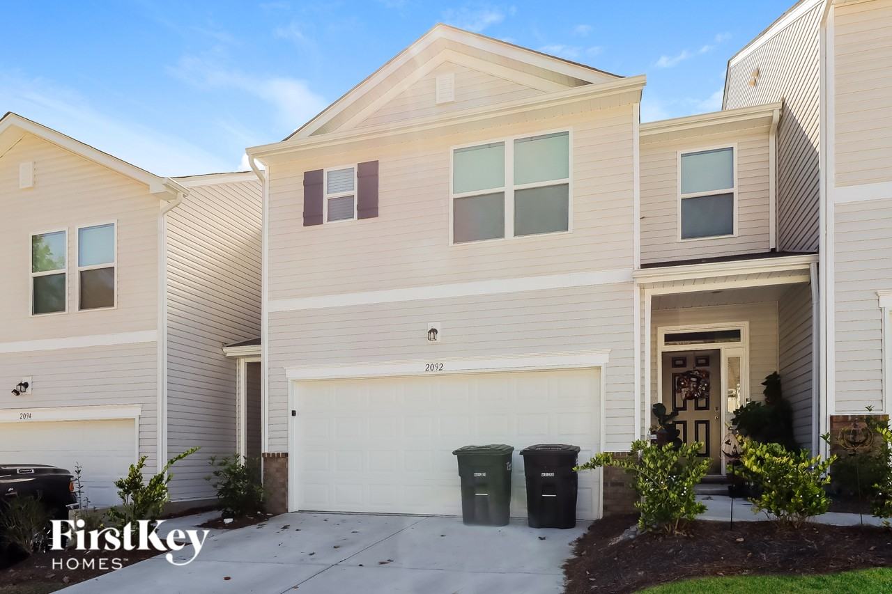 2092 Cypress Village Dr Nw - Photo 3 of 15