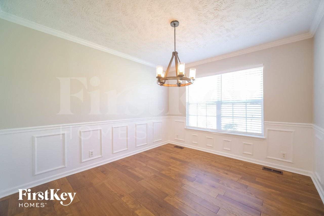 205 Cates Pl - Photo 5 of 15