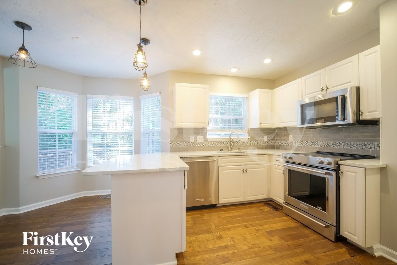 205 Cates Pl - Photo 6 of 15