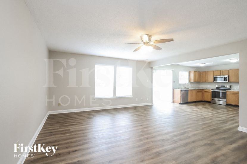 1346 Alonzo Pl - Photo 2 of 15