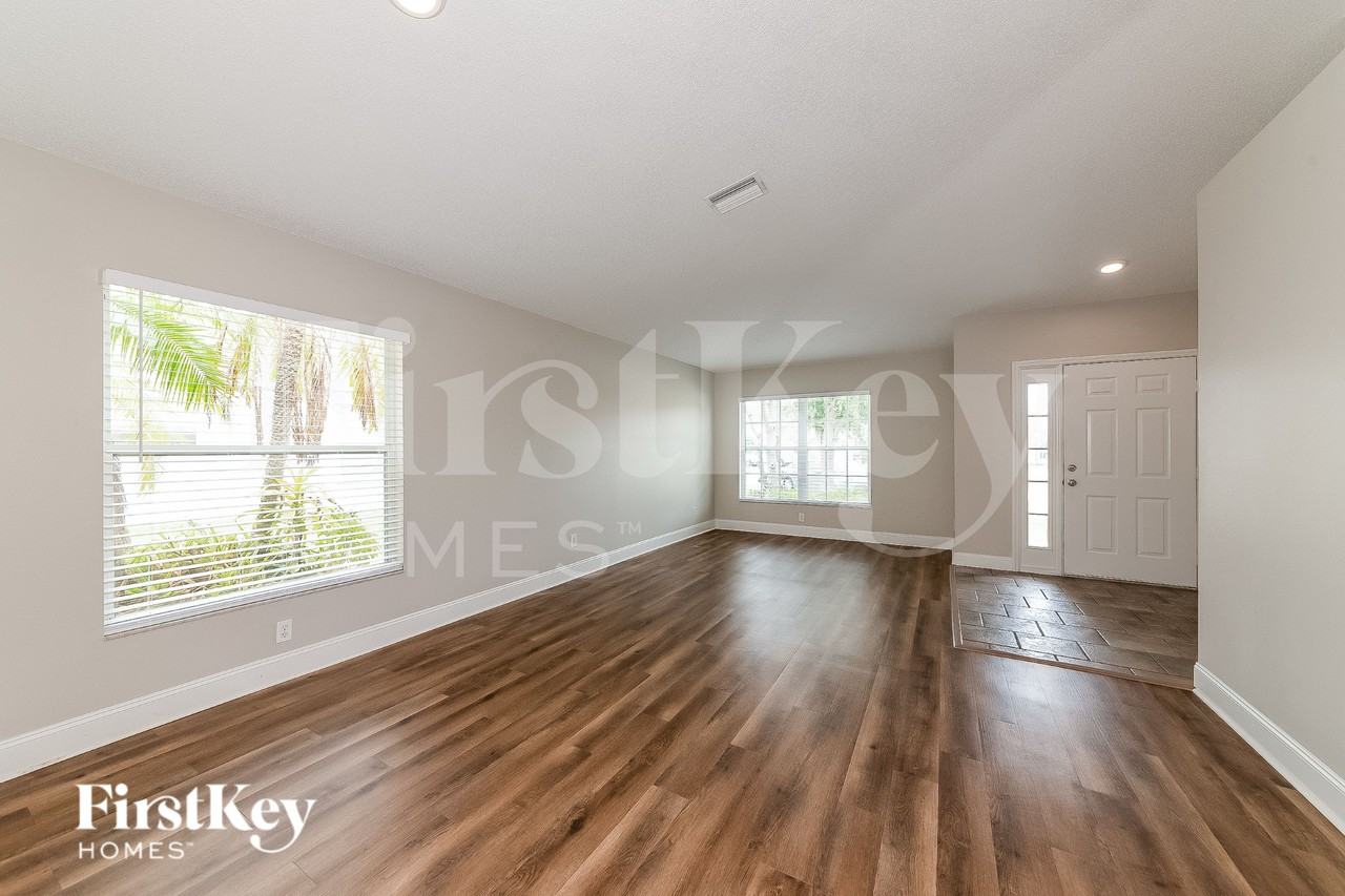 4538 Cabbage Key Ter - Photo 2 of 16