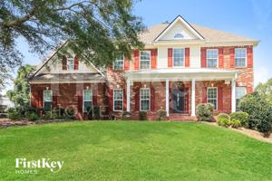 featured image of 326 Hambrick Park