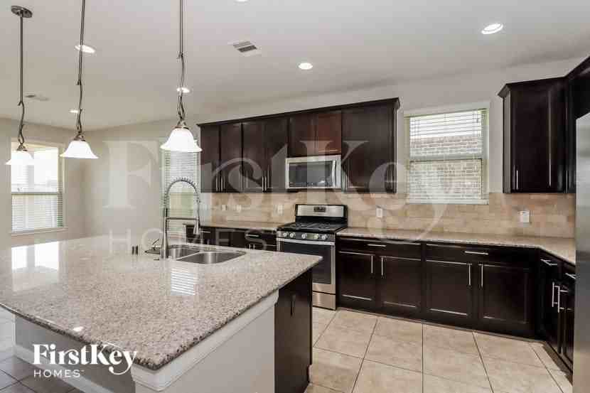 19819 Mulberry Pine Ln - Photo 6 of 15