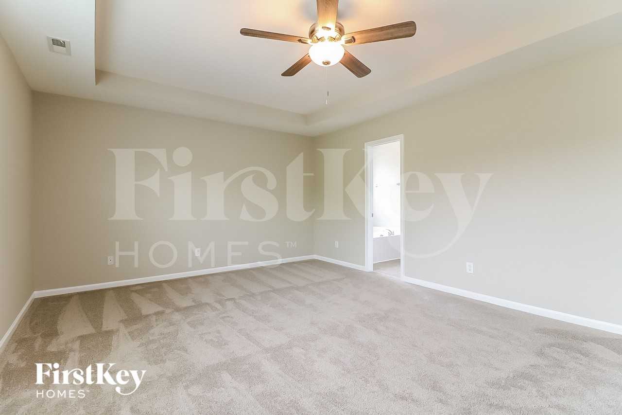 6328 Bunker Hill Dr - Photo 7 of 15