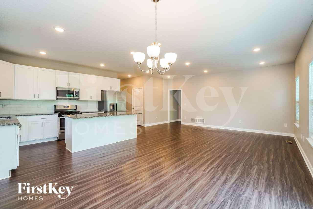 1924 Ream Dr - Photo 6 of 16