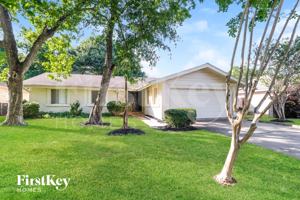 featured image of 4439 Algernon Dr
