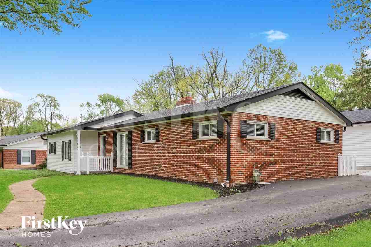 11862 Kramper Ln - Photo 2 of 15