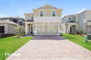 5086 Royal Point Ave - Photo 1 of 1