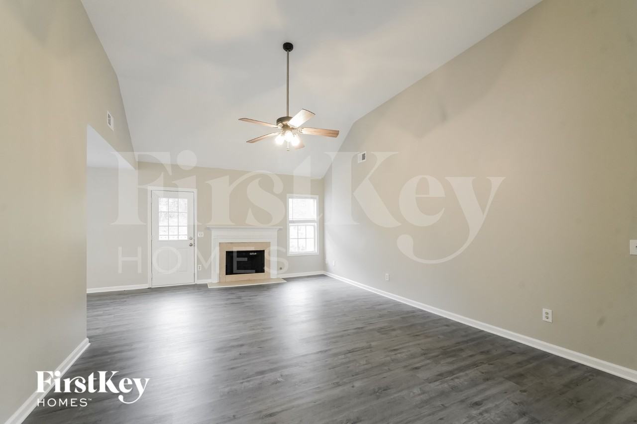 87 Indian Hills Dr - Photo 3 of 15