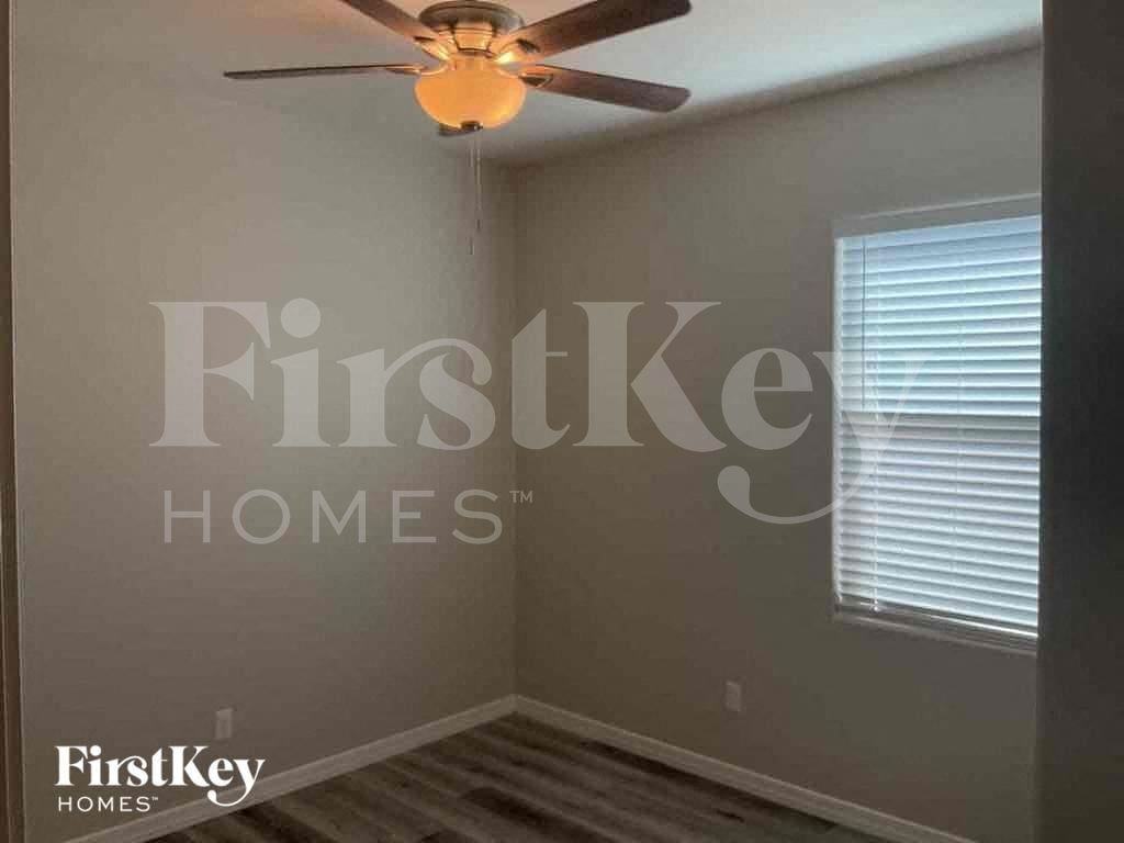 13311 E Tumbleweed Ln - Photo 7 of 11