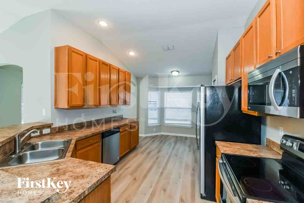 3157 White Heron Trl - Photo 7 of 15