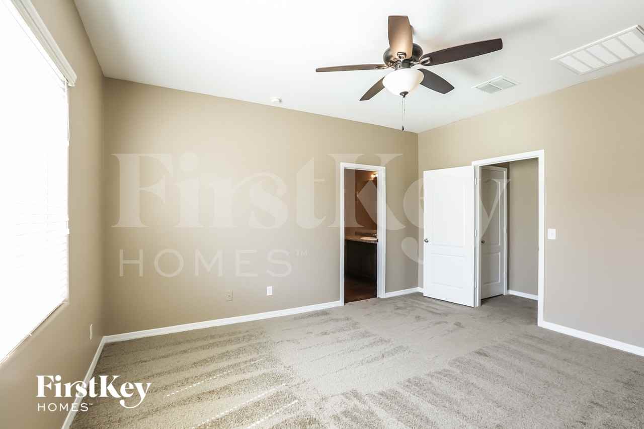 38105 W Isabella Ln - Photo 7 of 14