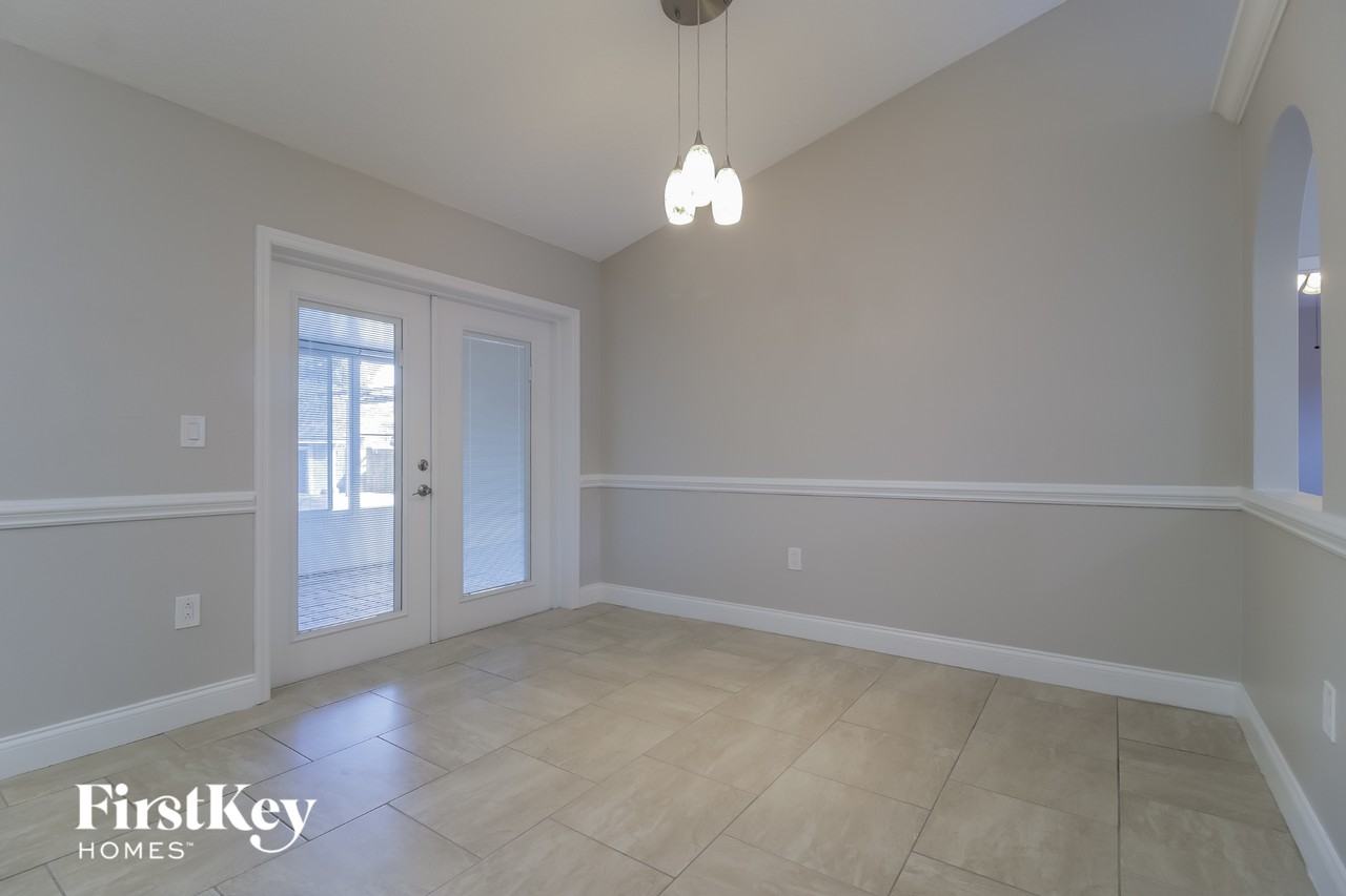 6633 Emil Ave - Photo 6 of 15