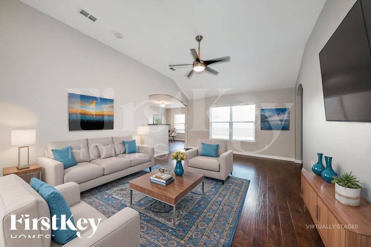 2029 Cone Flower Dr - Photo 3 of 18