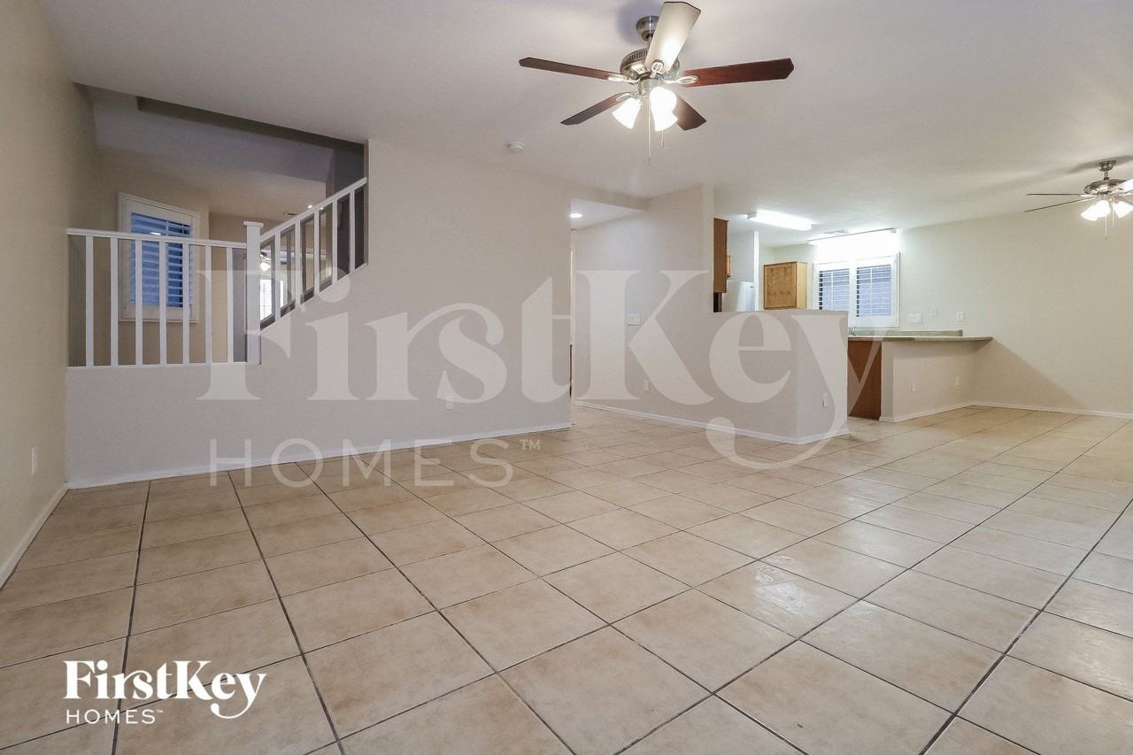 23768 W Desert Bloom St - Photo 3 of 15