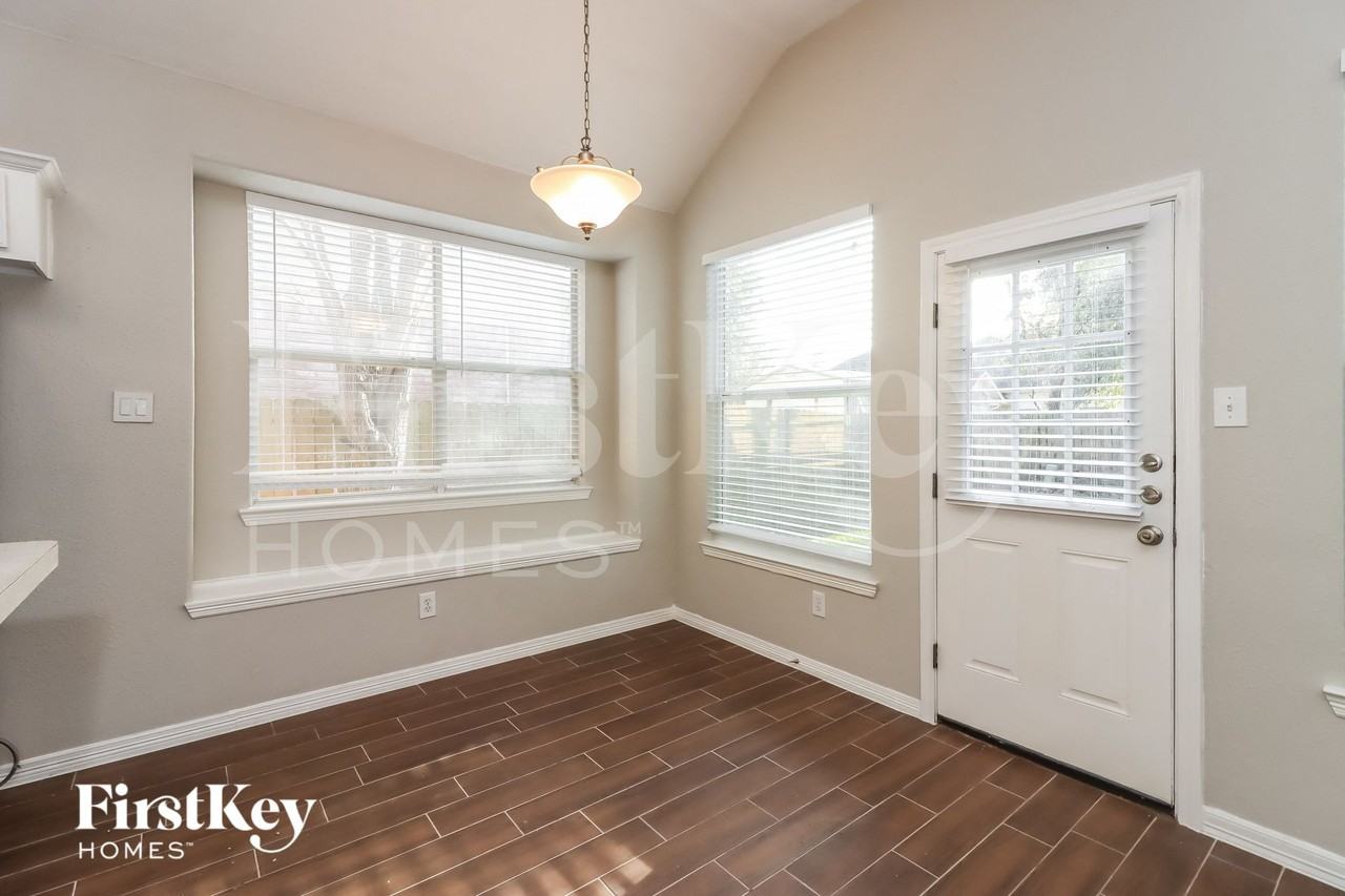 23831 Spring Dane Dr - Photo 6 of 15
