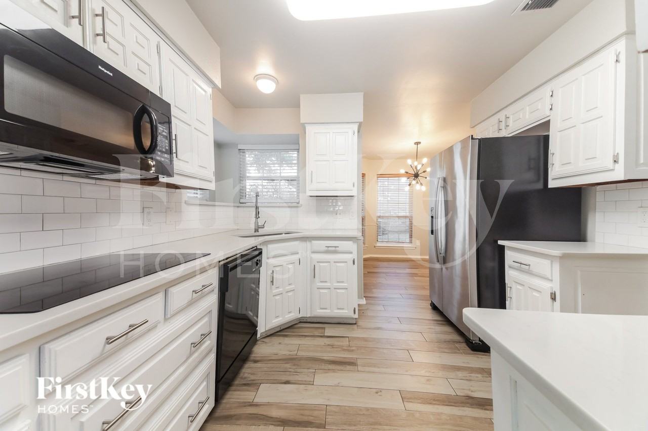 6309 Topaz Way - Photo 7 of 16