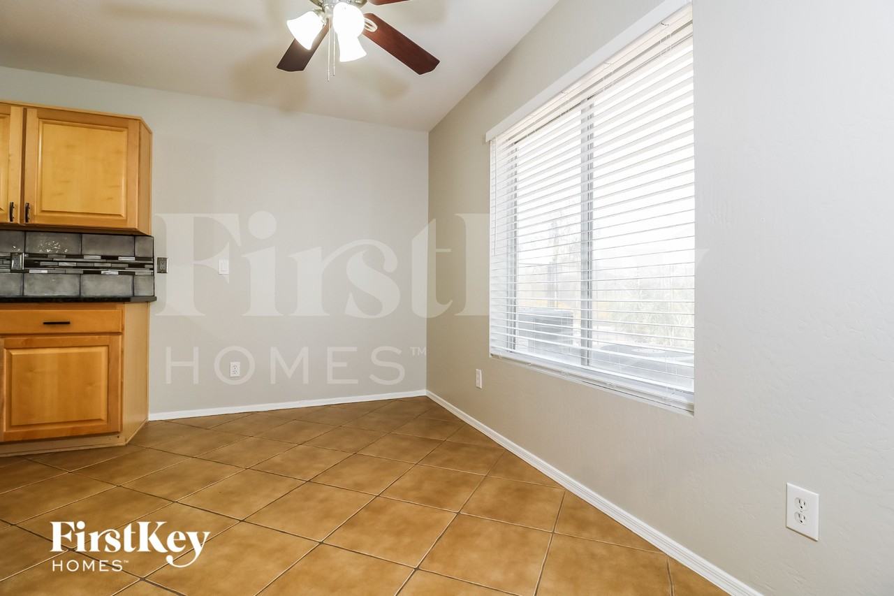 1167 S 225th Ln - Photo 5 of 15
