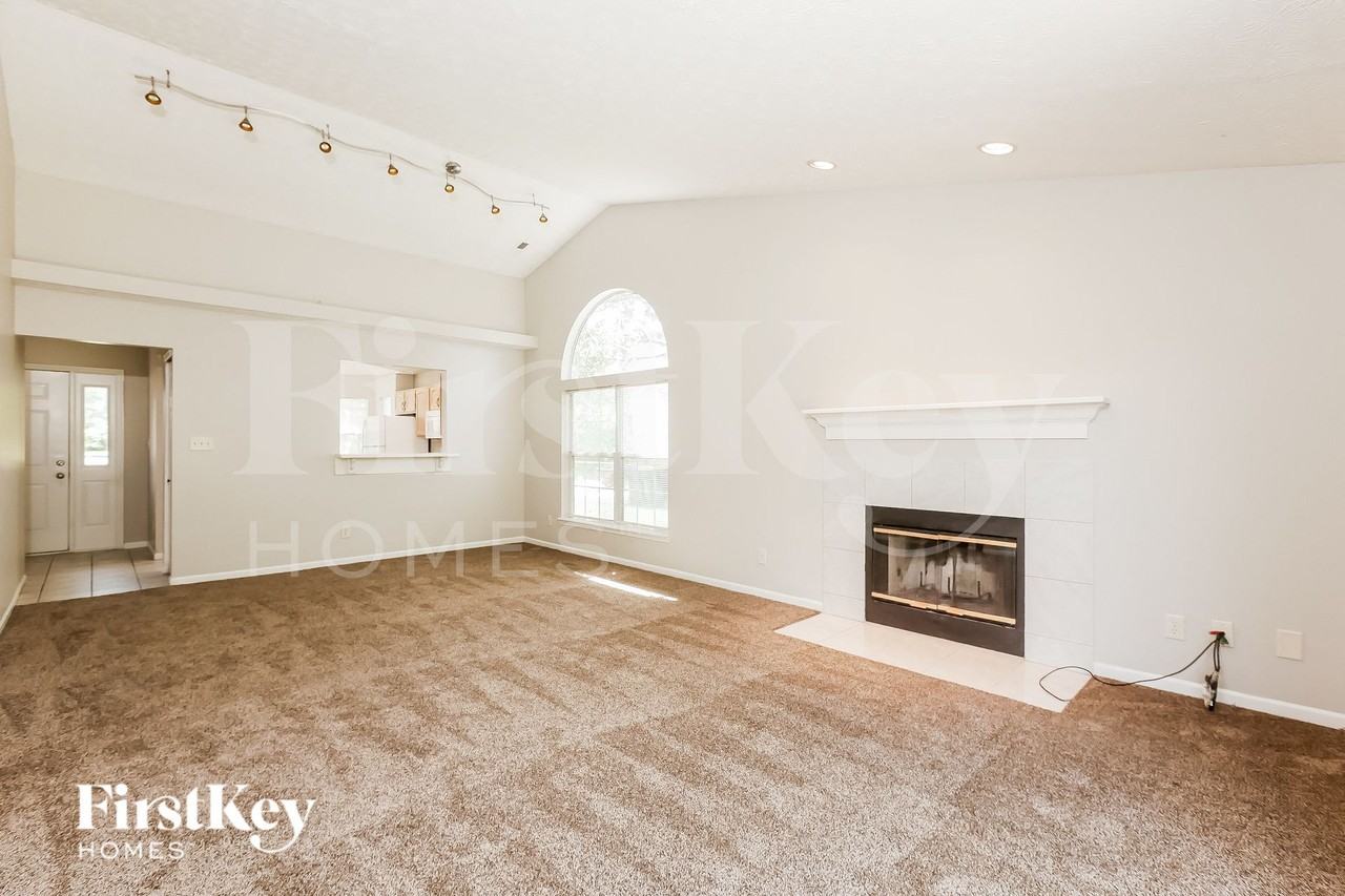 12452 Van Spronsen Way - Photo 5 of 16