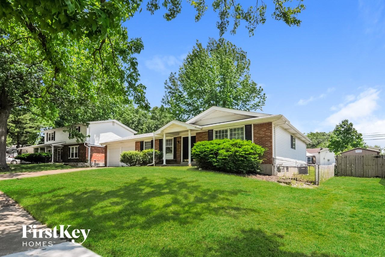 11922 Branridge Rd - Photo 2 of 15