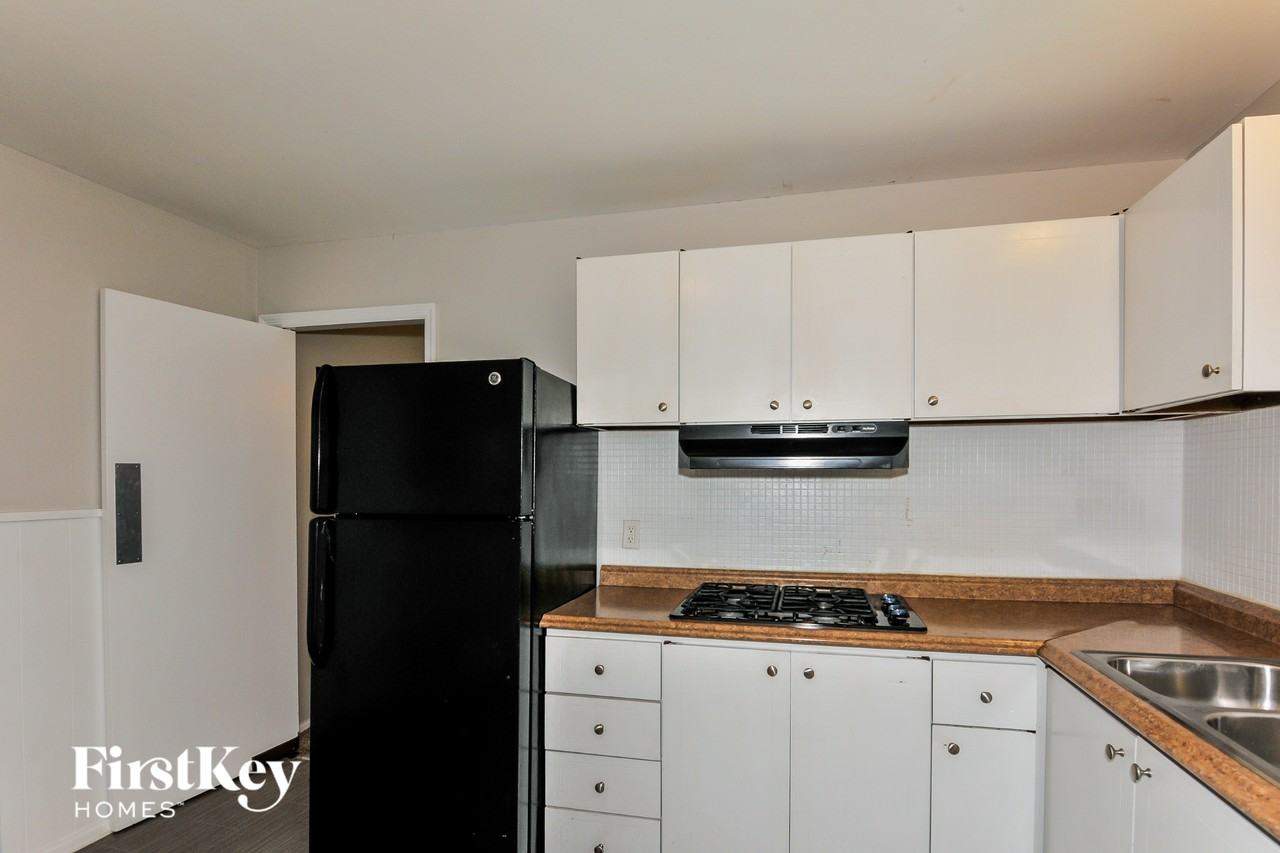 11922 Branridge Rd - Photo 6 of 15