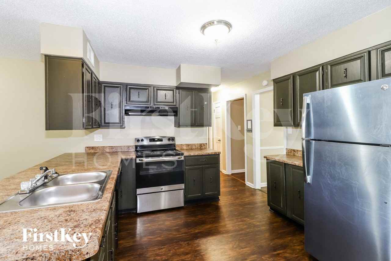 114 Ericson Rd - Photo 7 of 15