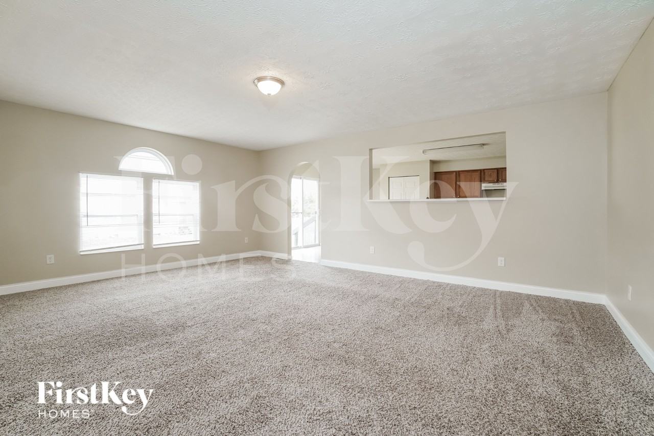 1110 Goldeneye Dr - Photo 3 of 18