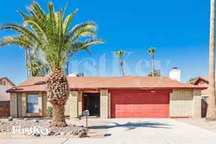 10632 N 39th Ave - Photo 1 of 1