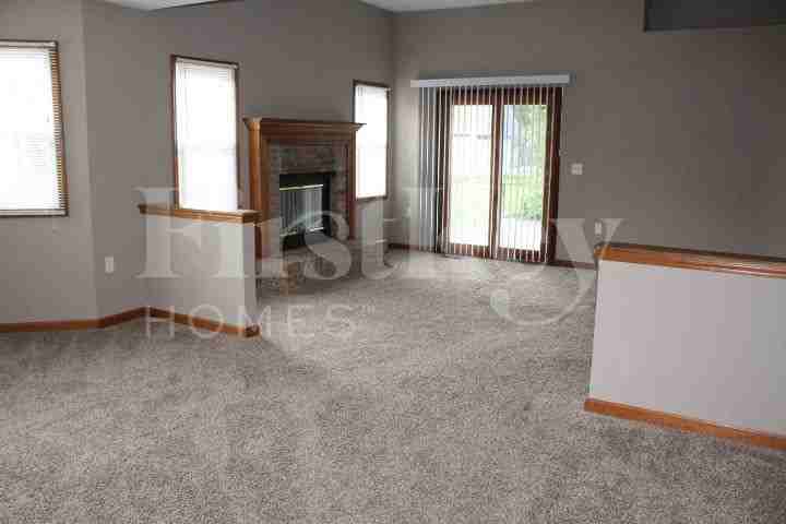 10311 Park Valley Dr - Photo 6 of 17