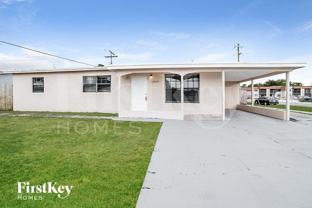 1000 Ne 211th Ter - Photo 1 of 1